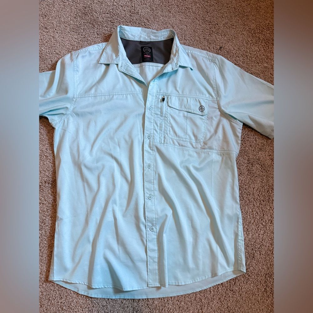 Wrangler Aqua Short Sleeve Fishing Shirt